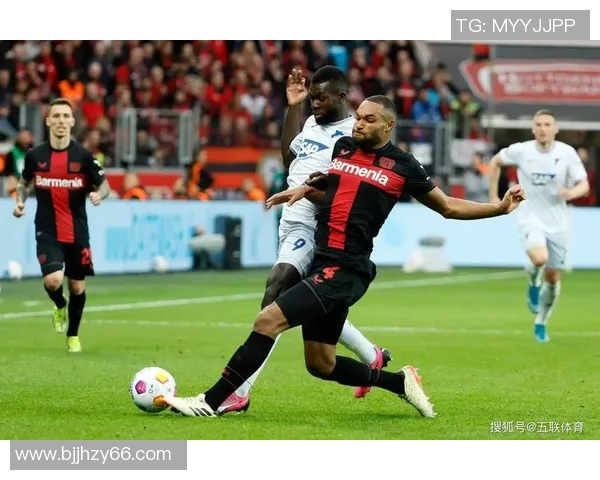 德甲足球的魅力与挑战：球队竞争激烈球员表现精彩纷呈的赛季回顾